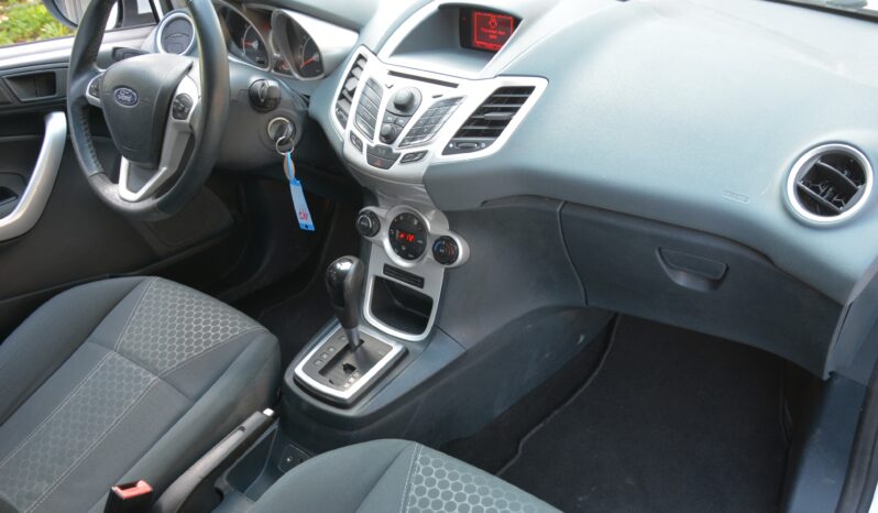Ford Fiesta 1.40 Benzin Slovák Automat full