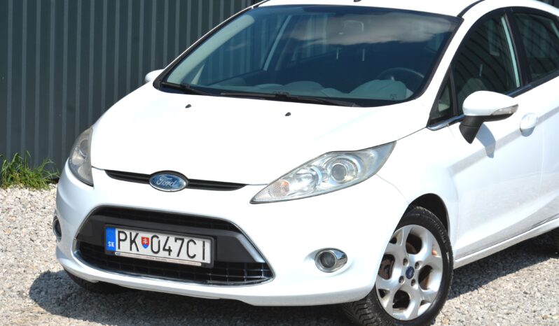 Ford Fiesta 1.40 Benzin Slovák Automat full