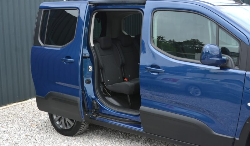 Peugeot Rifter 1.50 BlueHdi Allure TOP stav SR full