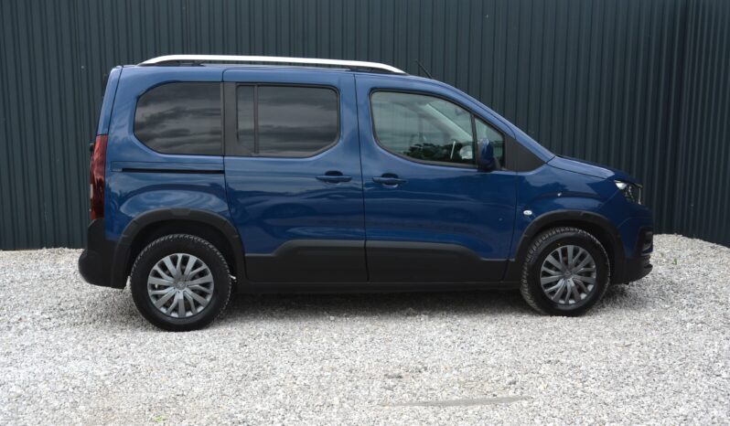 Peugeot Rifter 1.50 BlueHdi Allure TOP stav SR full