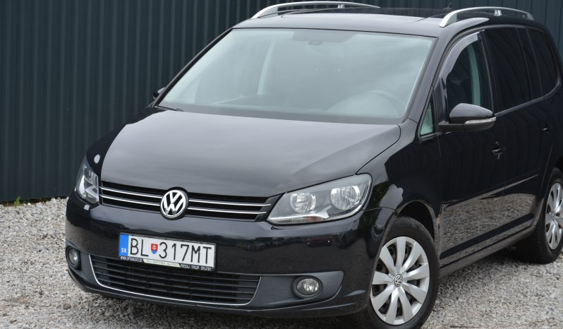 Volkswagen Touran 1.60 TDI DSG Skvely stav full