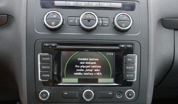 Volkswagen Touran 1.60 TDI DSG Skvely stav full
