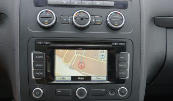 Volkswagen Touran 1.60 TDI DSG Skvely stav full
