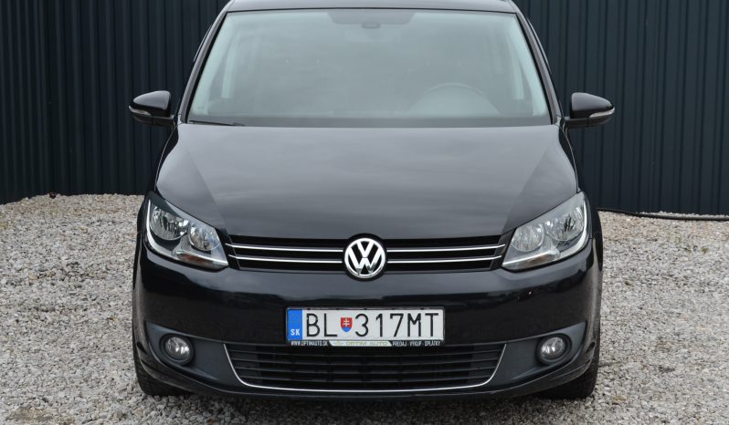 Volkswagen Touran 1.60 TDI DSG Skvely stav full