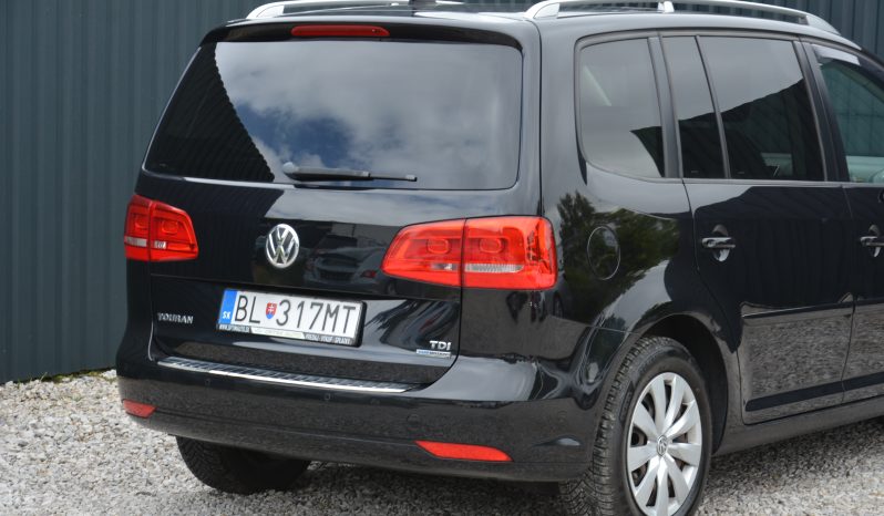 Volkswagen Touran 1.60 TDI DSG Skvely stav full