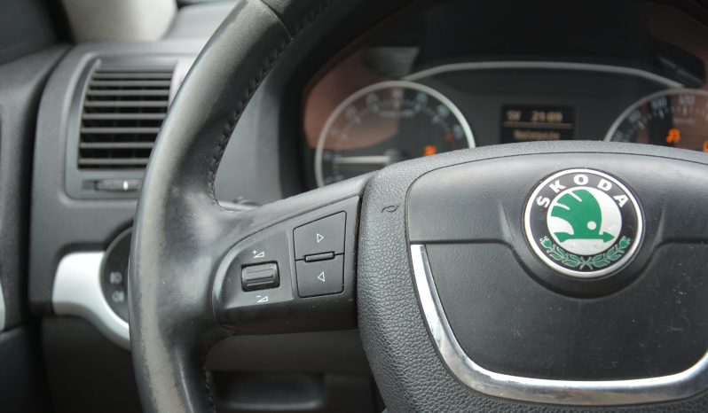 Škoda Octavia Combi 2.00 TDi full