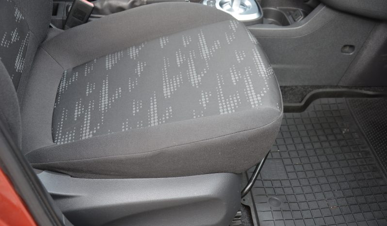 Opel Corsa 1.20 benzín, SR. voz. automat full