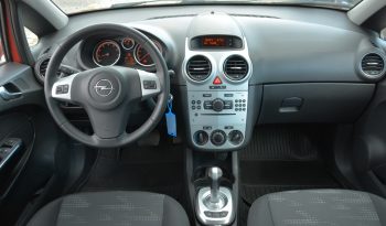Opel Corsa 1.20 benzín, SR. voz. automat full