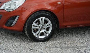 Opel Corsa 1.20 benzín, SR. voz. automat full