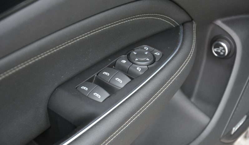 Opel Insignia ST 2.00 Innov. Slovák,Servisná kniha, Slovák full