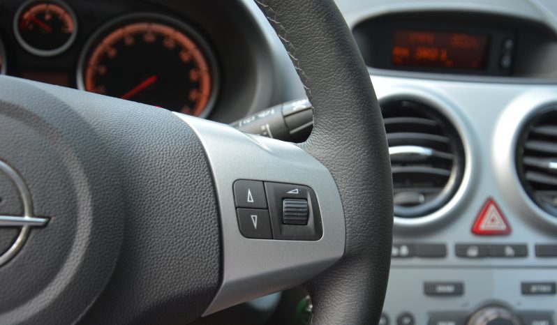 Opel Corsa 1.40 Benzín SR pôvod full