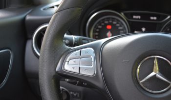 Mercedes CLA  SR. voz, benzín full