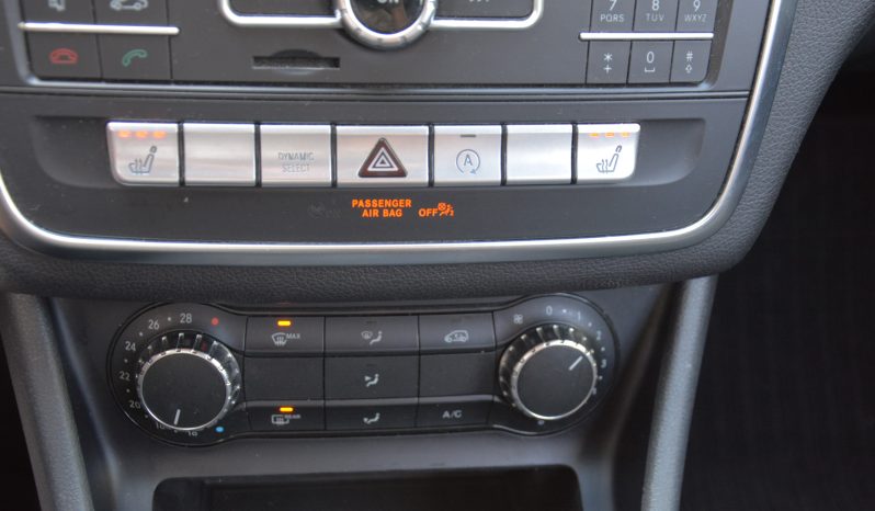 Mercedes CLA  SR. voz, benzín full