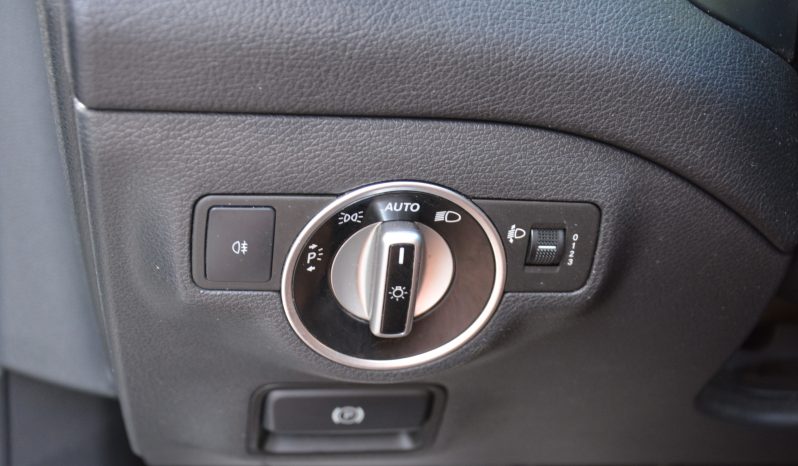 Mercedes CLA  SR. voz, benzín full