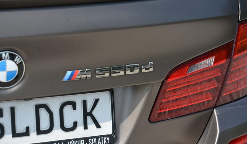 BMW rad 5 3.00 4×4 M550D xDrive – Top Stav full