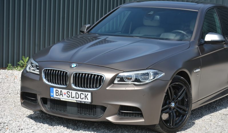 BMW rad 5 3.00 4×4 M550D xDrive – Top Stav full