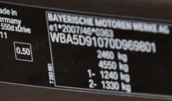 BMW rad 5 3.00 4×4 M550D xDrive – Top Stav full