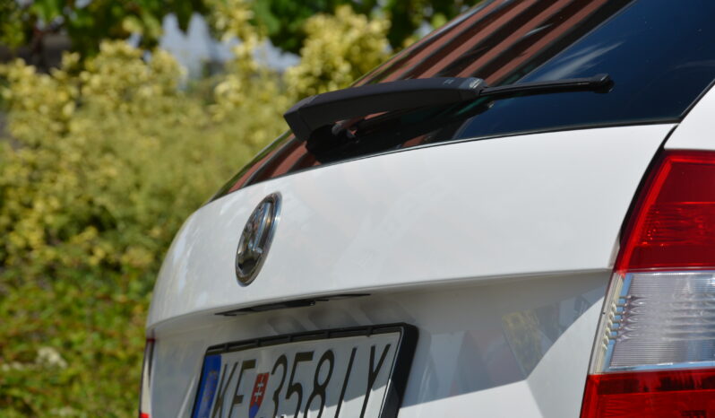 Škoda Rapid Spaceback 1.60 TDi DSG, SR voz, Po rozvodoch full