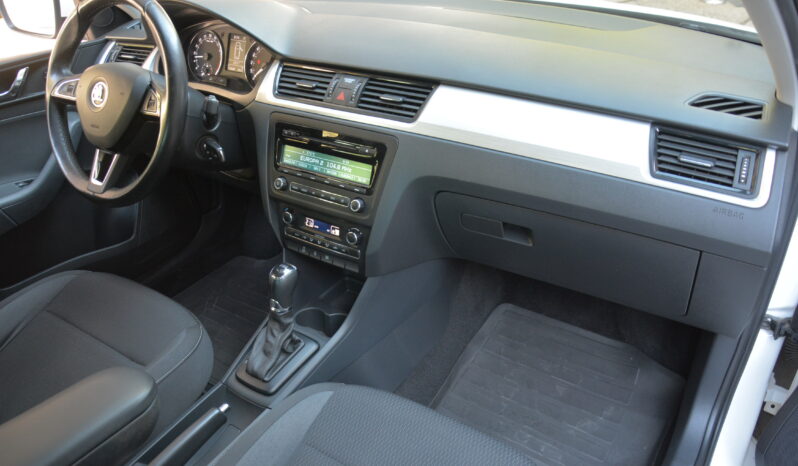 Škoda Rapid Spaceback 1.60 TDi DSG, SR voz, Po rozvodoch full