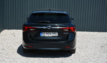 Toyota Avensis Combi 2.00 D4D Business SR pôvod full