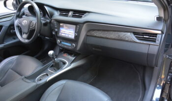 Toyota Avensis Combi 2.00 D4D Business SR pôvod full