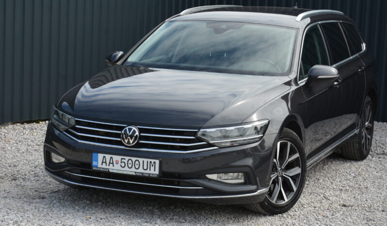 Volkswagen Passat Variant 2.00 TDi Highline, Virtual Cockpit, Po rozvodoch, Serv.Kniha full