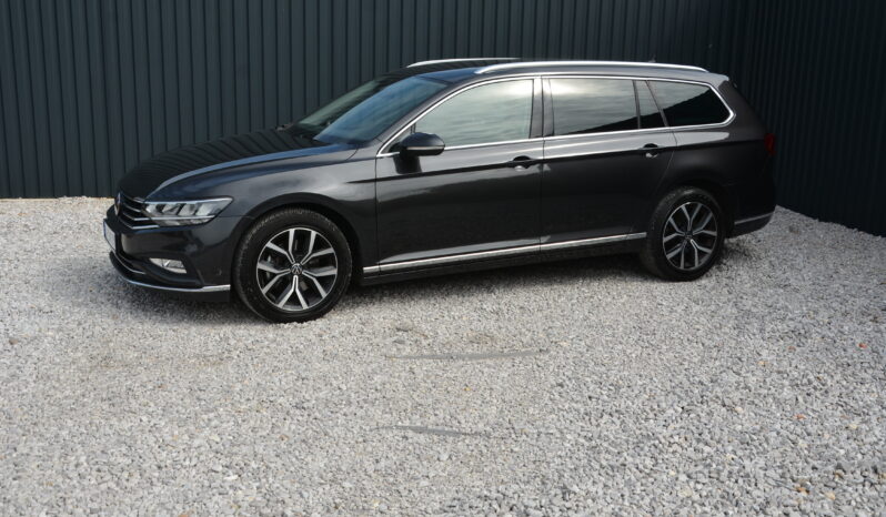 Volkswagen Passat Variant 2.00 TDi Highline, Virtual Cockpit, Po rozvodoch, Serv.Kniha full