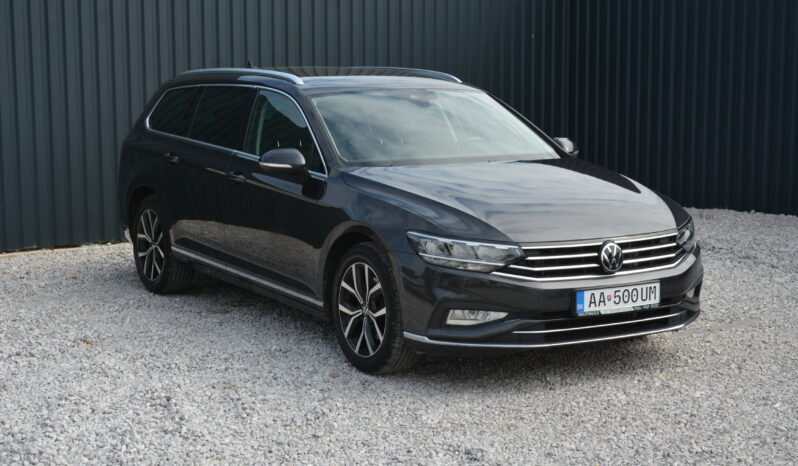 Volkswagen Passat Variant 2.00 TDi Highline, Virtual Cockpit, Po rozvodoch, Serv.Kniha full
