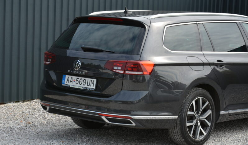 Volkswagen Passat Variant 2.00 TDi Highline, Virtual Cockpit, Po rozvodoch, Serv.Kniha full