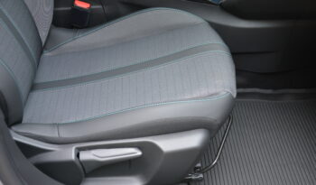 Peugeot 2008 1.50 Blue HDi Allure A/T 1.majitel, Slovak, Servis len Peugeot, Bez PU full
