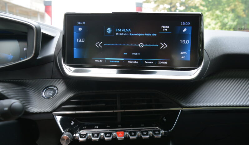 Peugeot 2008 1.50 Blue HDi Allure A/T 1.majitel, Slovak, Servis len Peugeot, Bez PU full