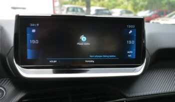 Peugeot 2008 1.50 Blue HDi Allure A/T 1.majitel, Slovak, Servis len Peugeot, Bez PU full