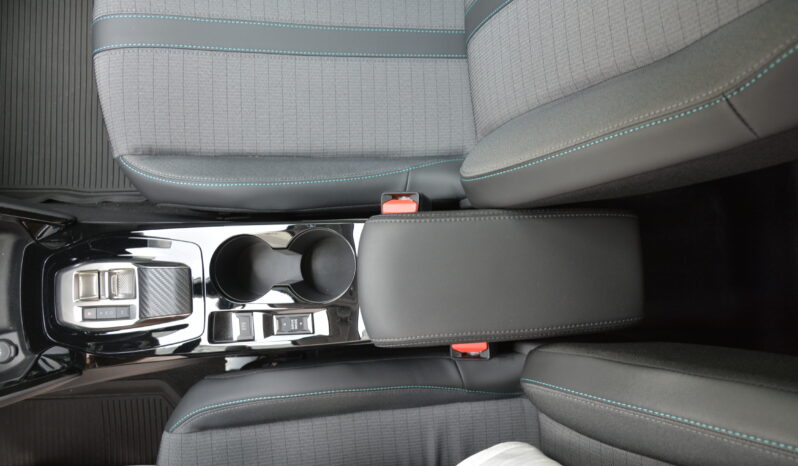 Peugeot 2008 1.50 Blue HDi Allure A/T 1.majitel, Slovak, Servis len Peugeot, Bez PU full