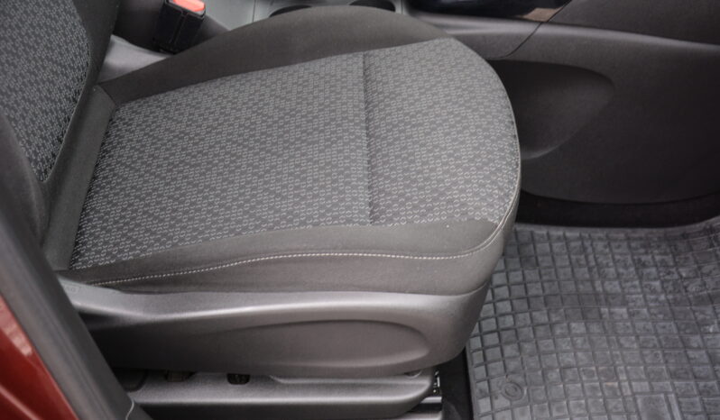 Opel Crossland X 1.20 Slovák,benzin Pekný Stav full