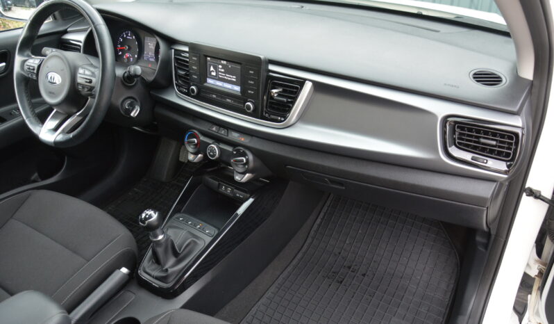 KIA Rio 1.20 Slovak,sevisná knižka full