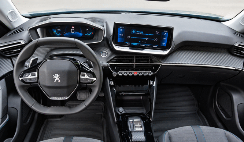Peugeot 2008 1.50 Blue HDi Allure A/T 1.majitel, Slovak, Servis len Peugeot, Bez PU full