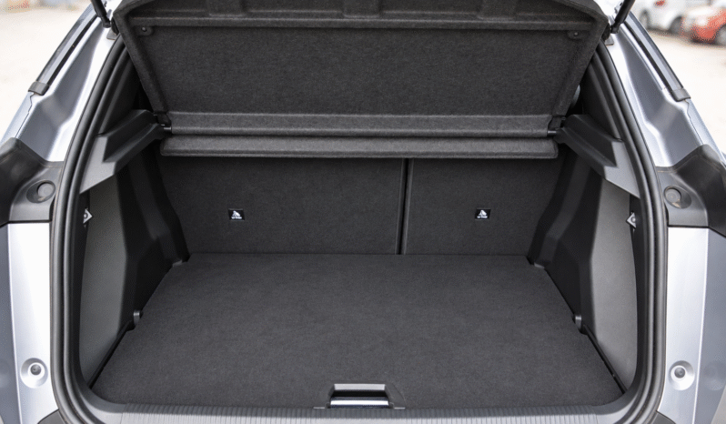 Peugeot 2008 1.50 Blue HDi Allure A/T 1.majitel, Slovak, Servis len Peugeot, Bez PU full