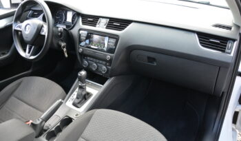 Škoda Octavia 1.60 TDI DSG Pekný stav full