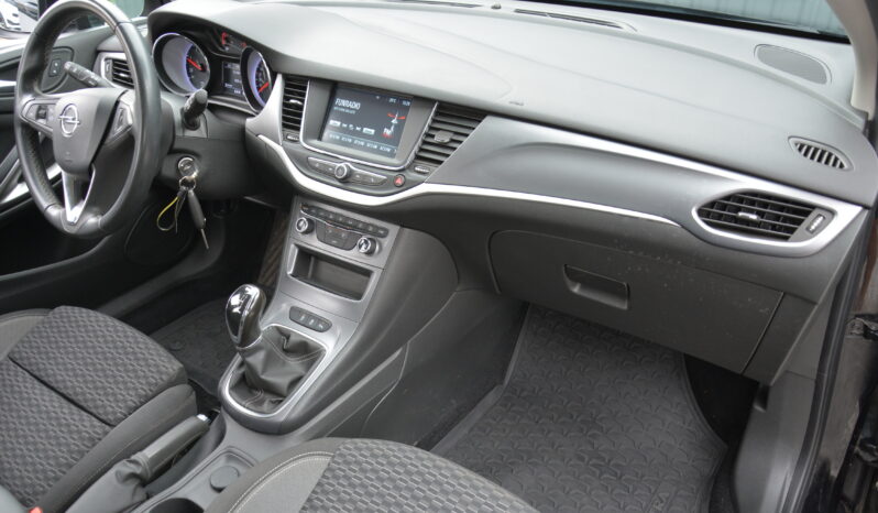 Opel Astra ST 1.50 Diesel SR 1 Majitel full