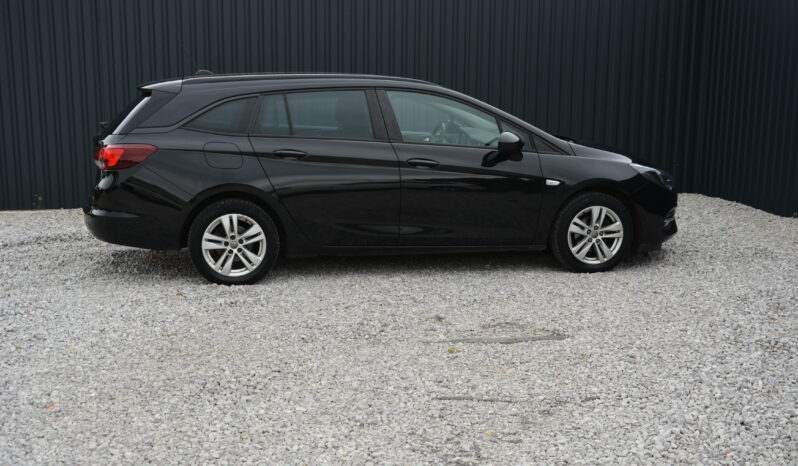 Opel Astra ST 1.50 Diesel SR 1 Majitel full