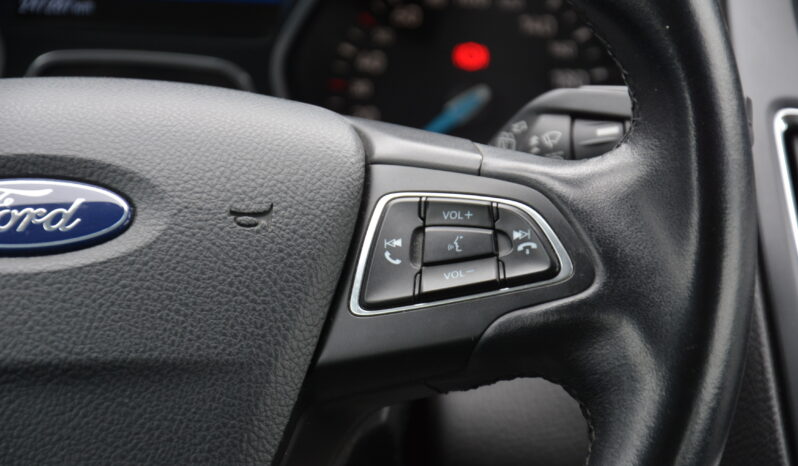 Ford Focus 1.50 Slovák,nová stk/ek full