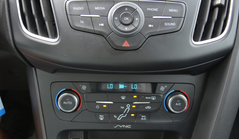 Ford Focus 1.50 Slovák,nová stk/ek full