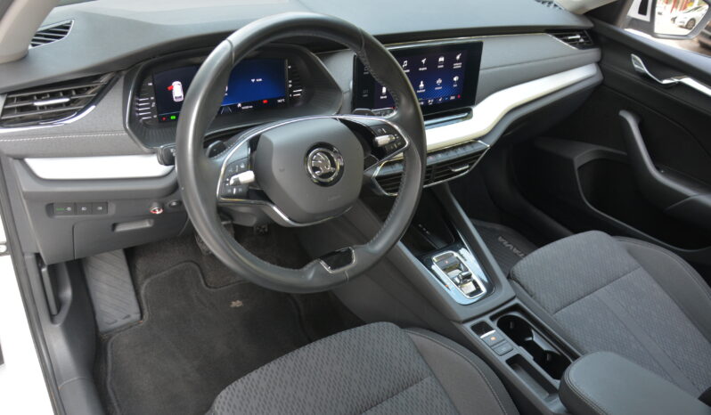Škoda Octavia Combi 2.00 TDI DSG Style – Top Stav full