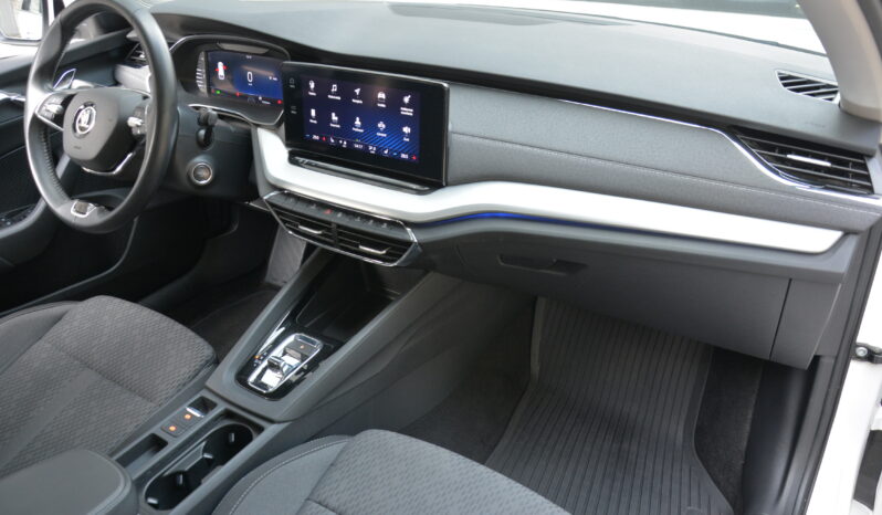 Škoda Octavia Combi 2.00 TDI DSG Style – Top Stav full