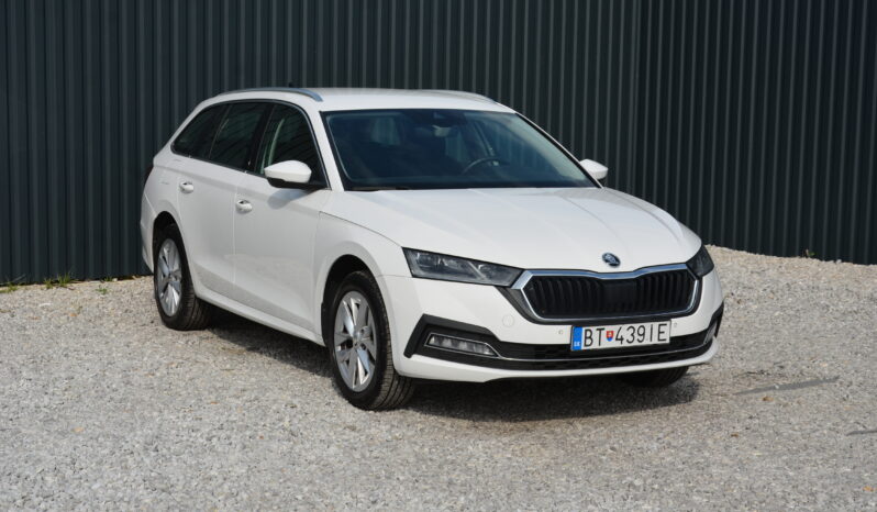 Škoda Octavia Combi 2.00 TDI DSG Style – Top Stav full