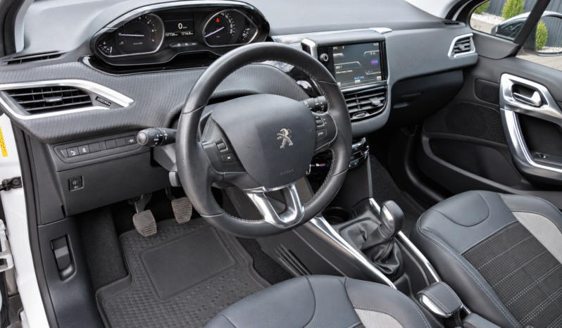 Peugeot 2008 1.60 VTI 88kw SR 1Majitel, Komplet servis full
