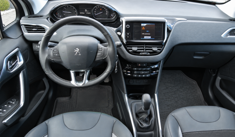 Peugeot 2008 1.60 VTI 88kw SR 1Majitel, Komplet servis full