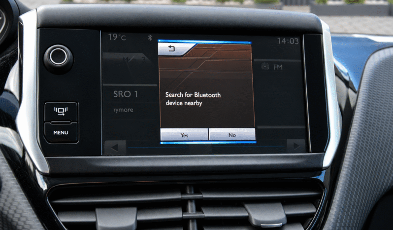Peugeot 2008 1.60 VTI 88kw SR 1Majitel, Komplet servis full