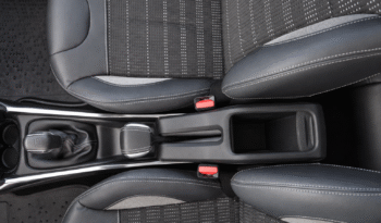 Peugeot 2008 1.60 VTI 88kw SR 1Majitel, Komplet servis full